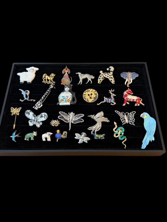 Anne Klein Jewelry - Animal Brooch Tray for Cocktail Hour Live Auction 4/16/26